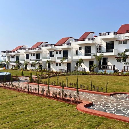Baywatch Resort Bhogave Beach Vengurla Екстериор снимка