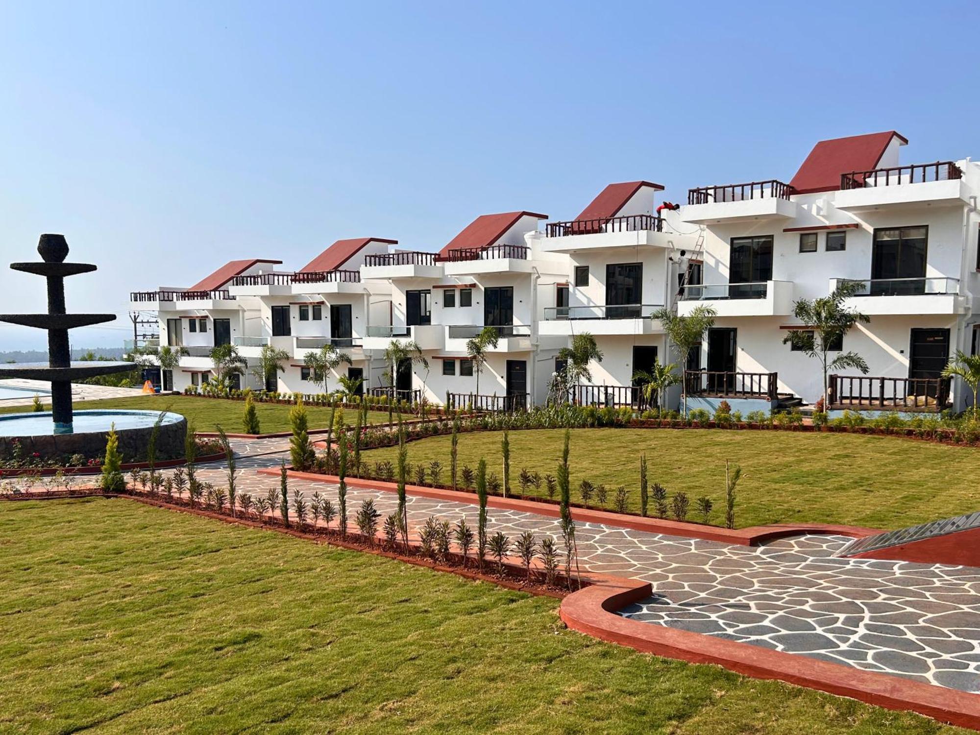 Baywatch Resort Bhogave Beach Vengurla Екстериор снимка