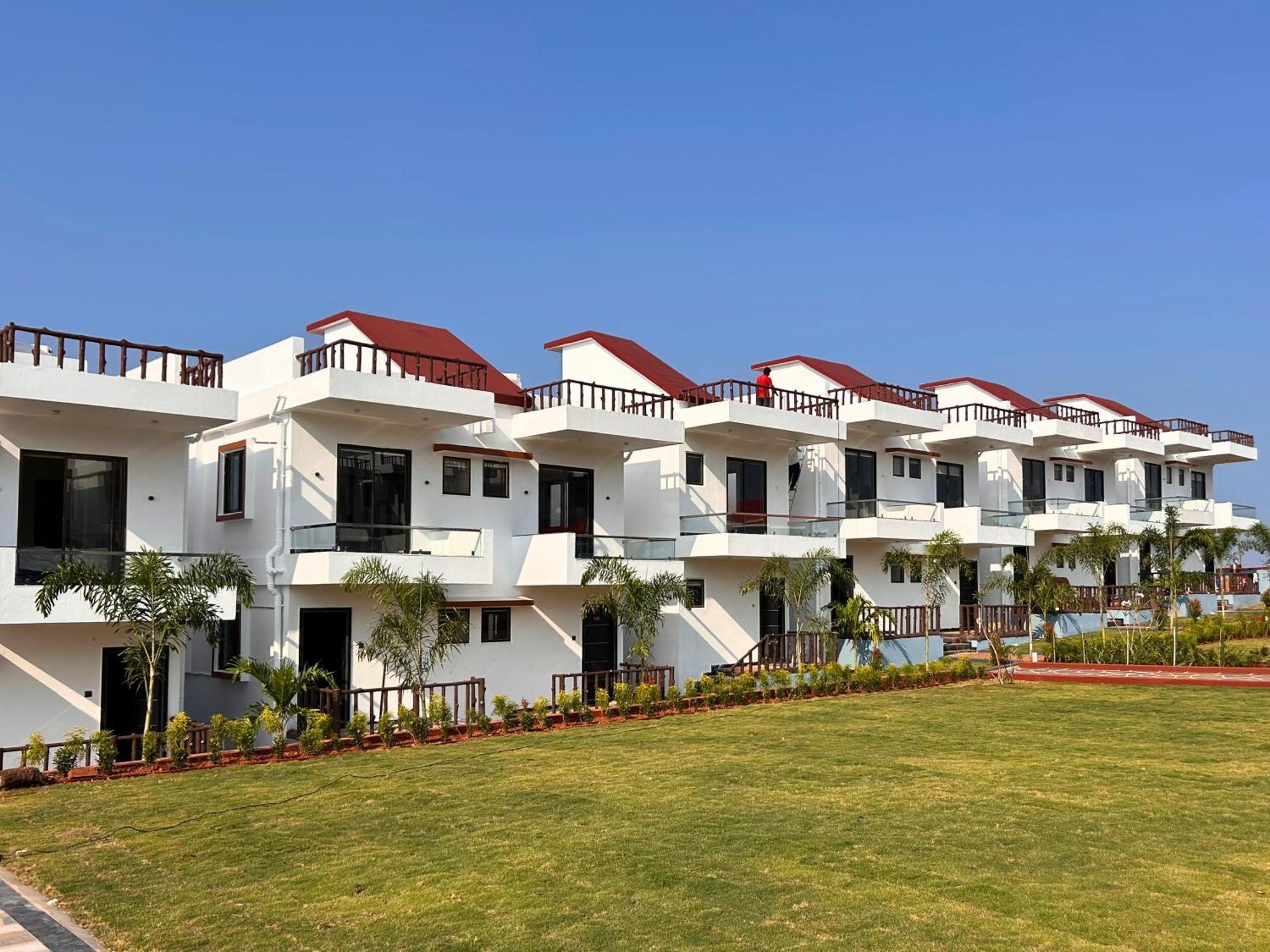 Baywatch Resort Bhogave Beach Vengurla Екстериор снимка